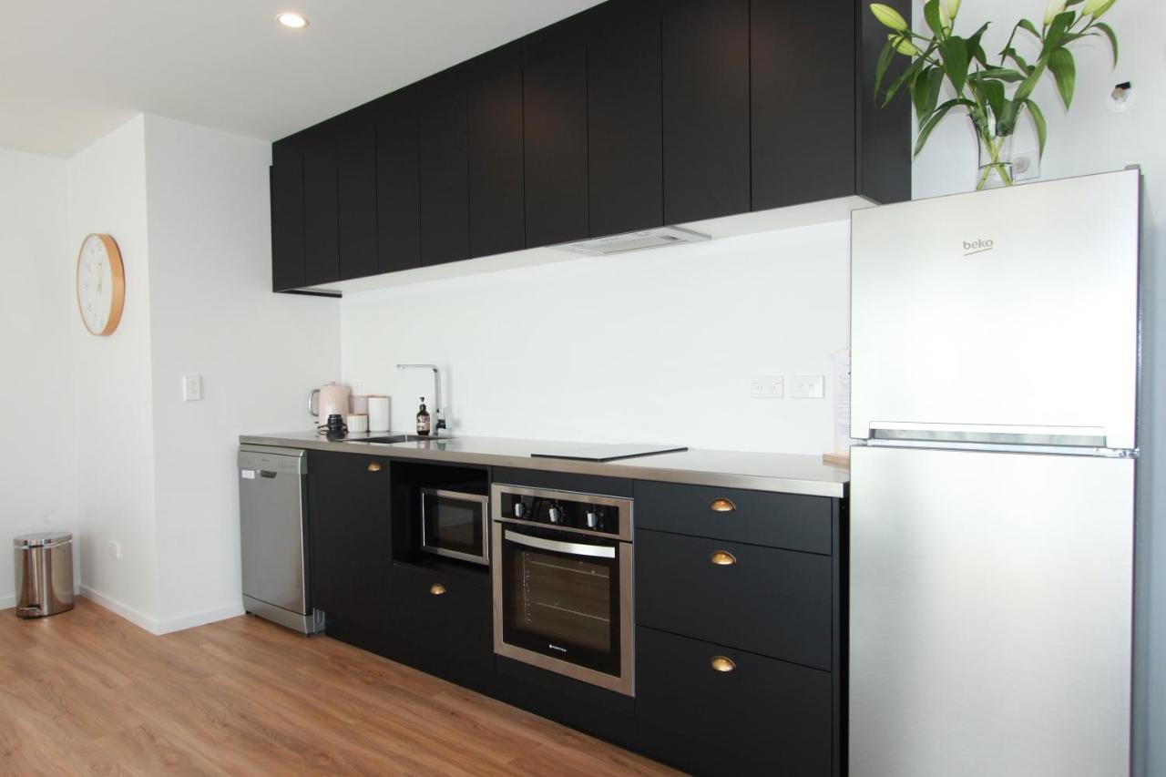 Villa 3 - Sunny Brand New House Wanaka Esterno foto